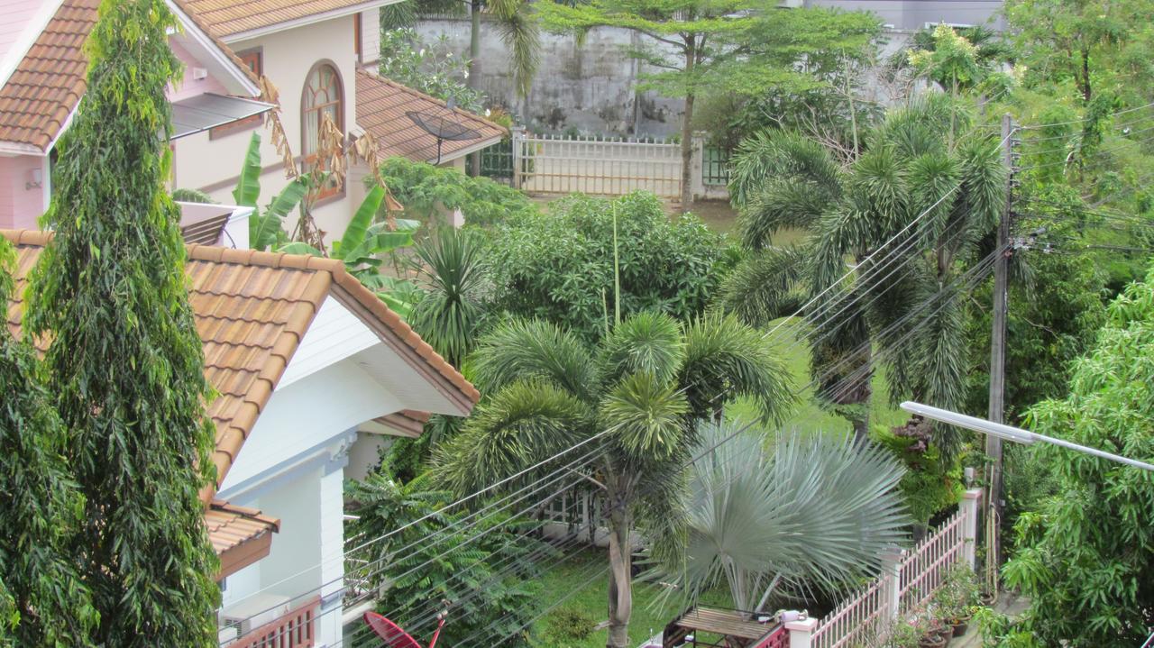 La Piccola Patong Exterior foto